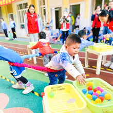 Lade das Bild in den Galerie-Viewer, Im Sommer draußen Sport für Kinder und Erwachsene
